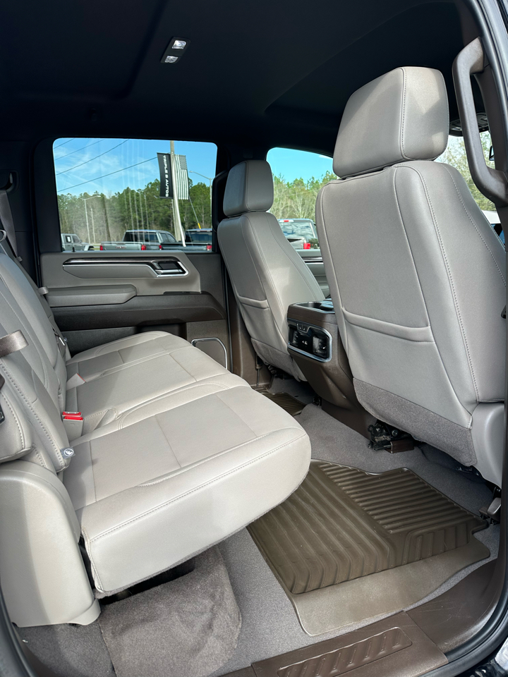 Chevrolet Silverado 3500HD 4WD Crew Cab 159" LTZ 2024