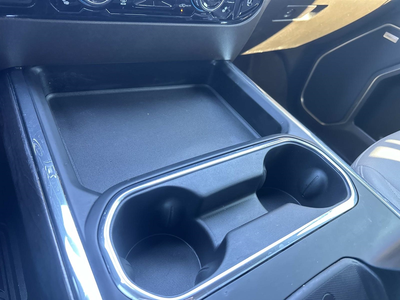 Chevrolet Silverado 3500HD 4WD Crew Cab 159" LTZ 2024