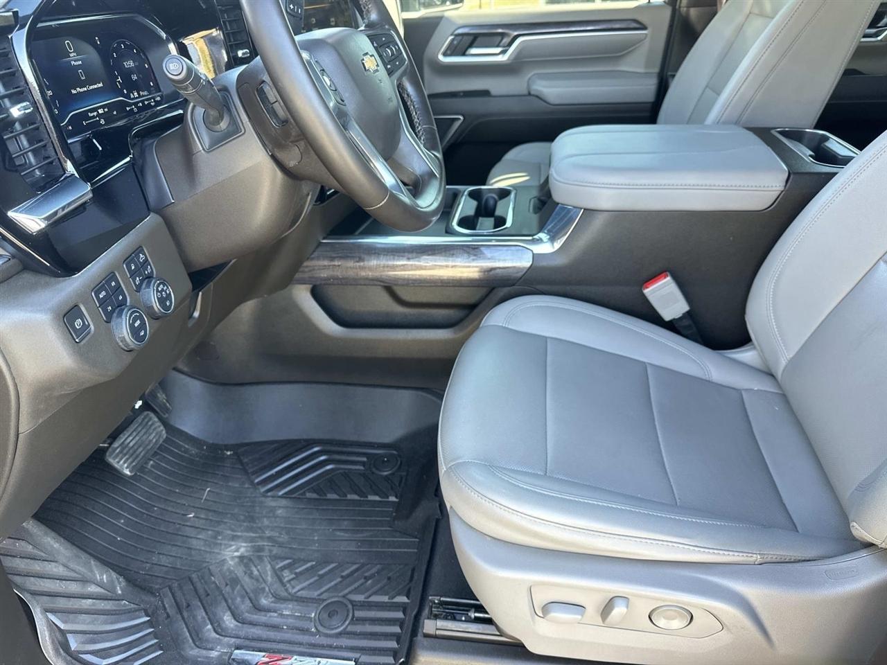 Chevrolet Silverado 3500HD 4WD Crew Cab 159" LTZ 2024