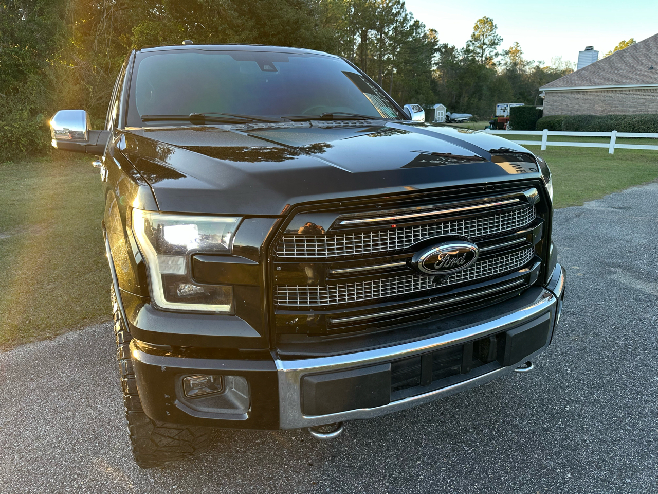 Ford F-150 4WD SuperCrew 145" Platinum 2016