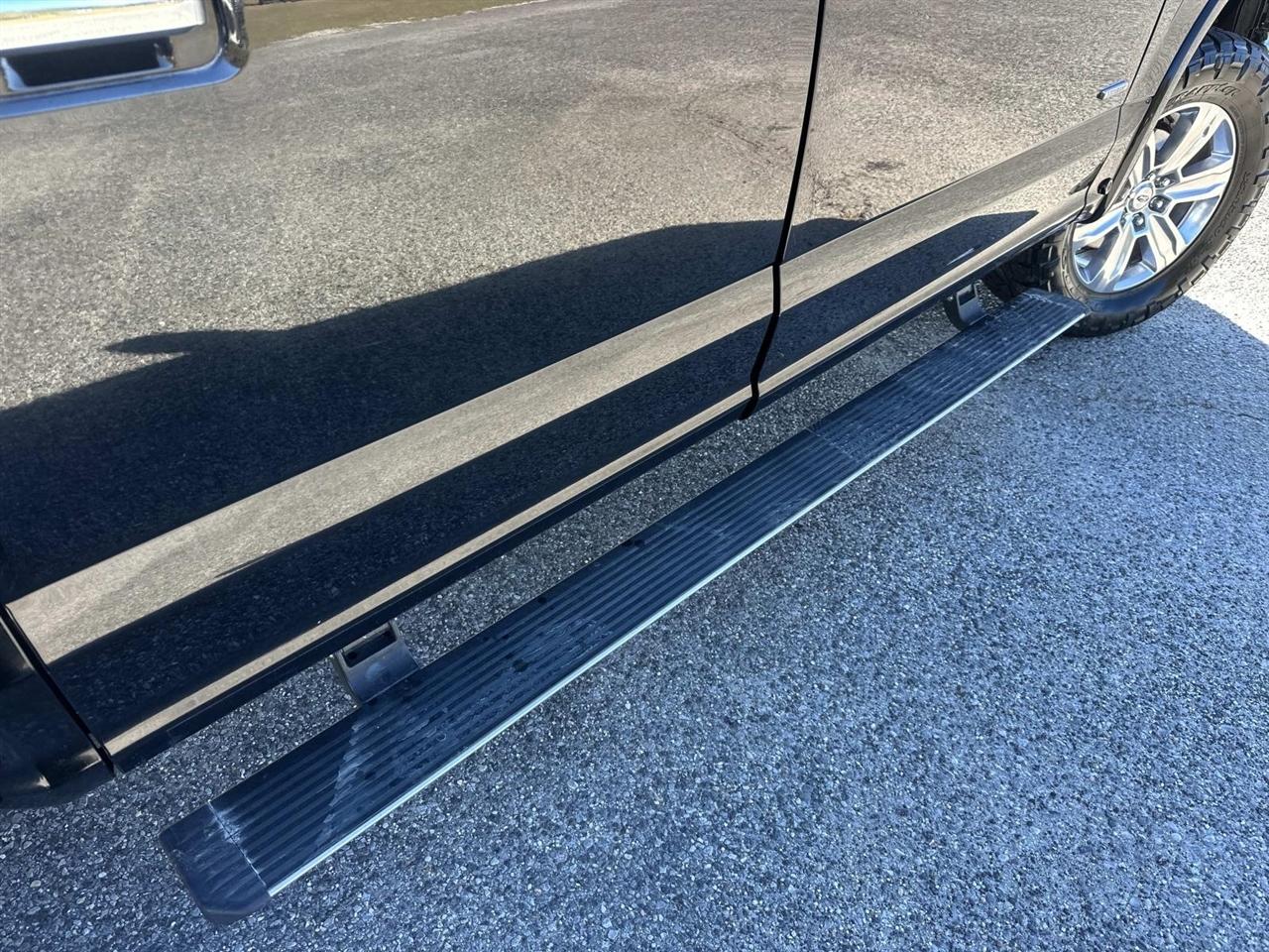 Ford F-150 4WD SuperCrew 145" Platinum 2016