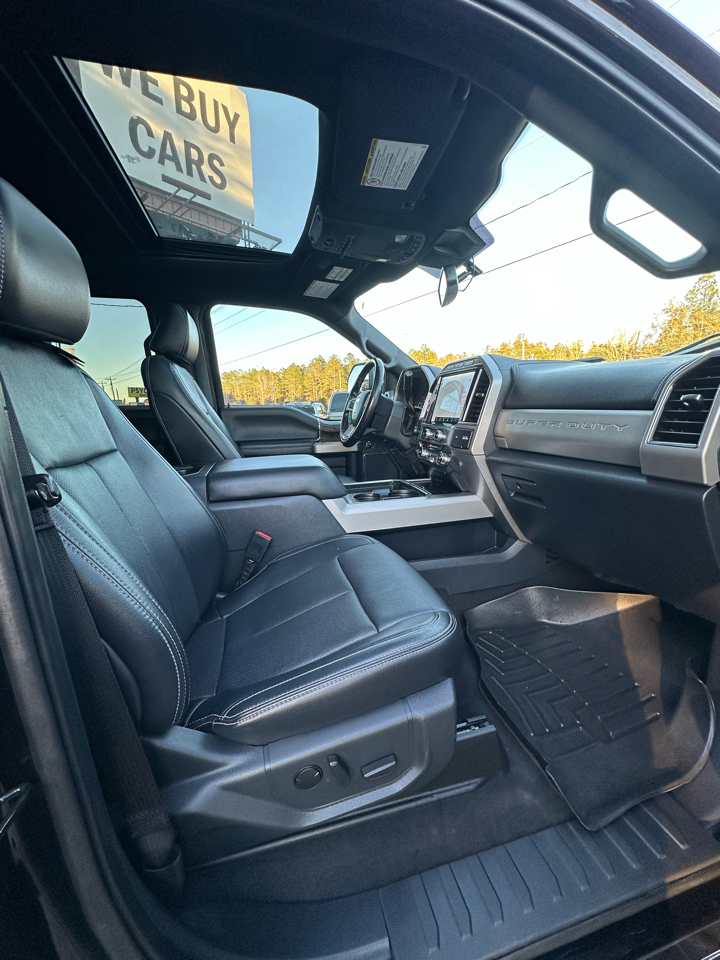 Ford Super Duty F-250 SRW Lariat 4WD Crew Cab 6.75' Box 2022