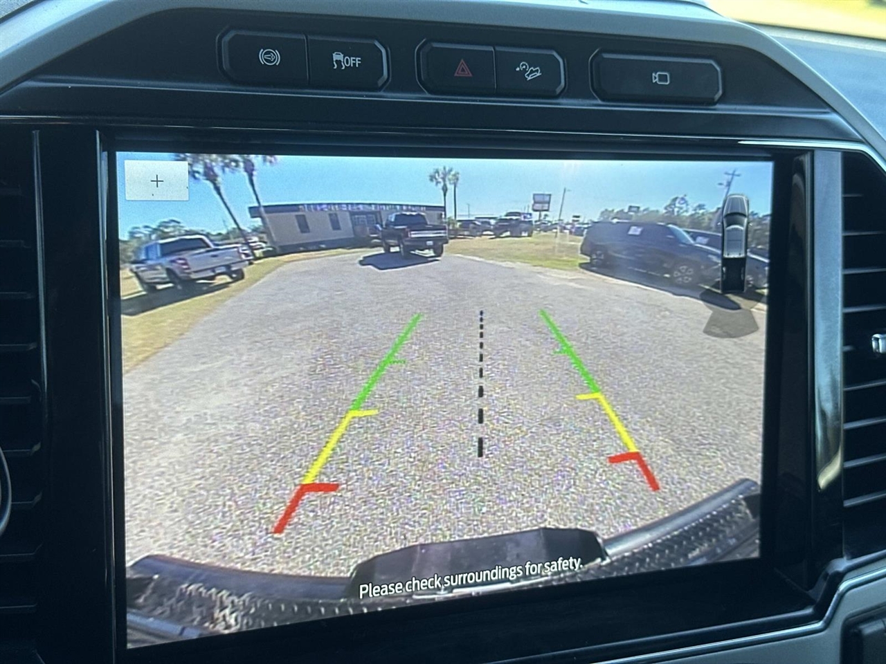 Ford Super Duty F-250 SRW Lariat 4WD Crew Cab 6.75' Box 2022