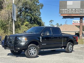 2022 Ford Super Duty F-250 SRW Lariat 4WD Crew Cab 6.75' Box