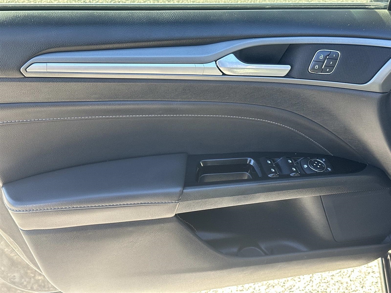 Ford Fusion 4dr Sdn Titanium FWD 2013