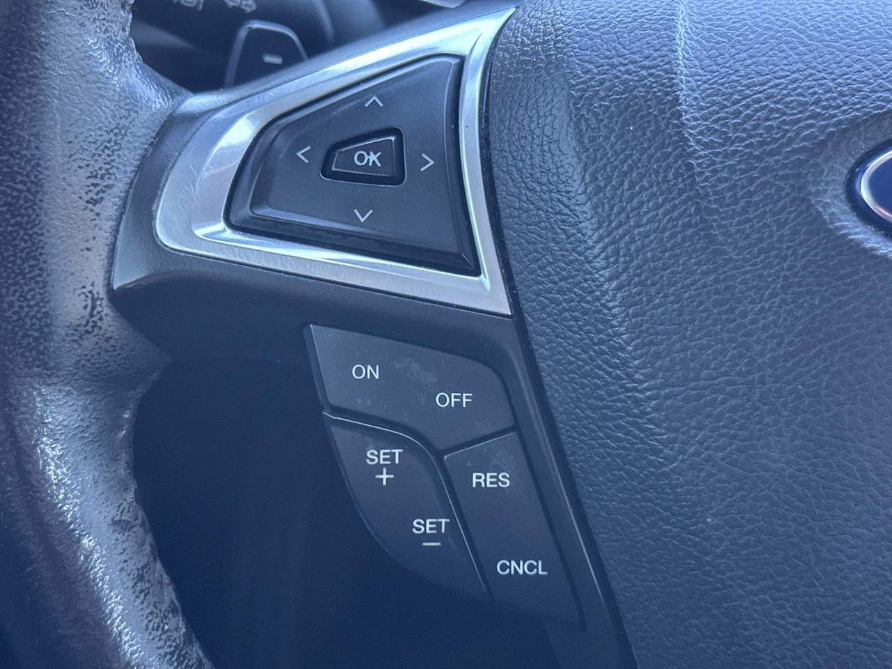 Ford Fusion 4dr Sdn Titanium FWD 2013