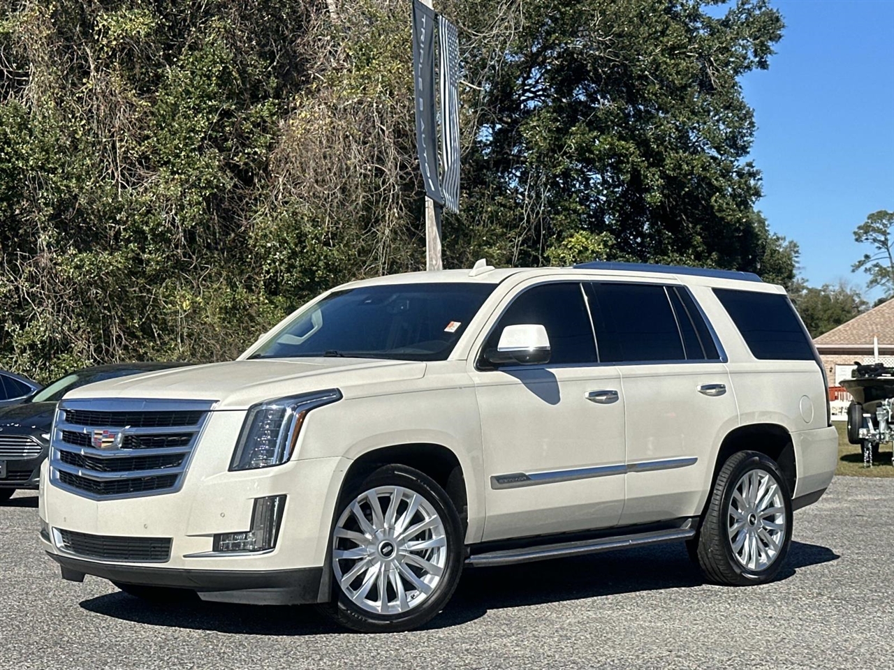 2015 Cadillac Escalade 2WD 4dr Luxury