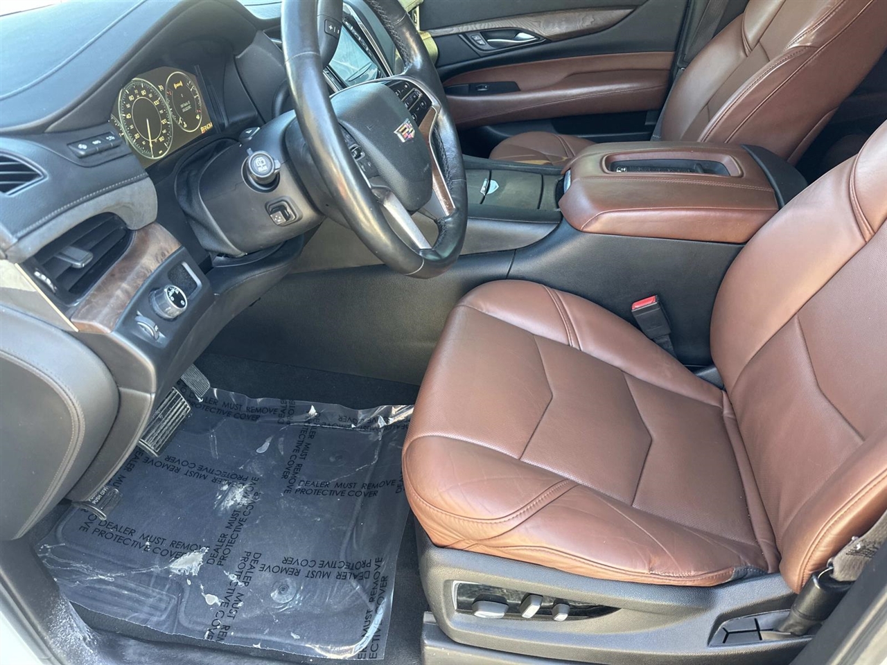 Cadillac Escalade 2WD 4dr Luxury 2015