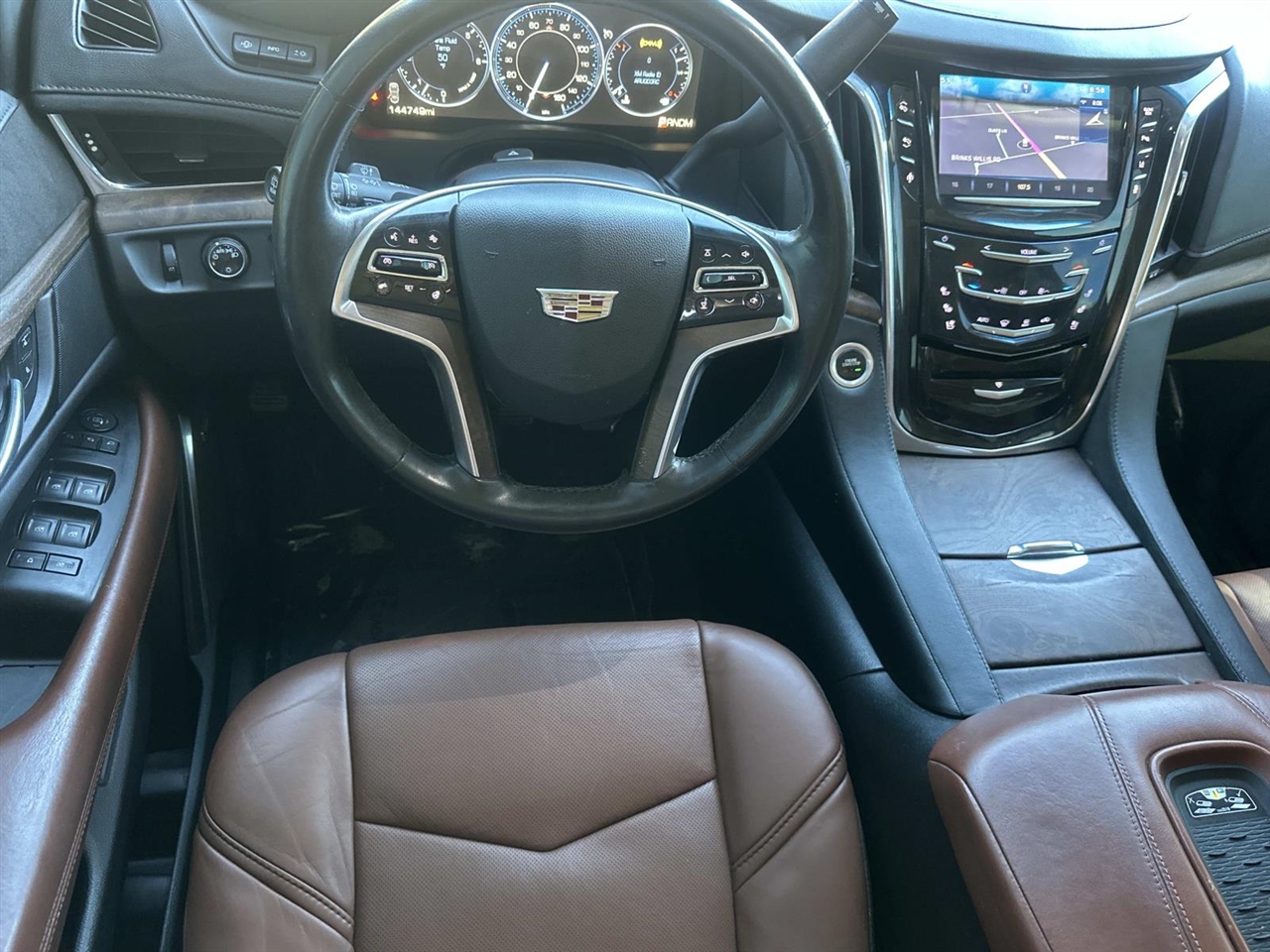 Cadillac Escalade 2WD 4dr Luxury 2015