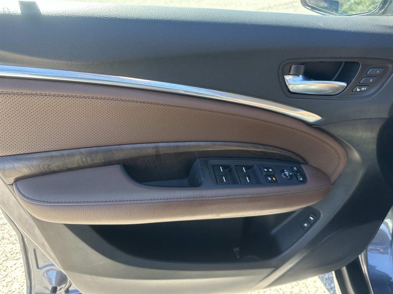 Acura MDX FWD 7-Passenger w/Technology Pkg 2020