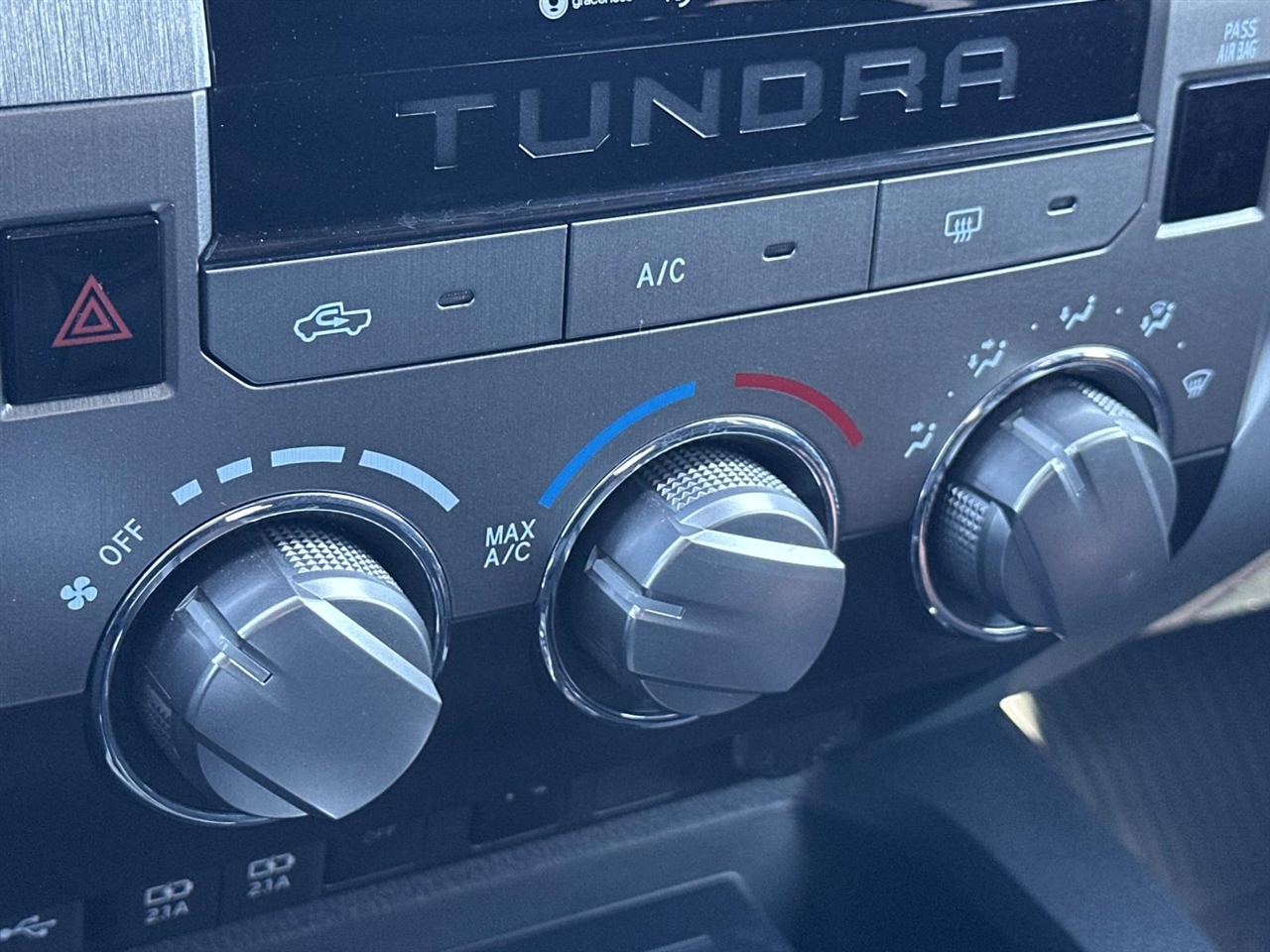 Toyota Tundra 2WD SR5 CrewMax 5.5' Bed 5.7L (Natl) 2021