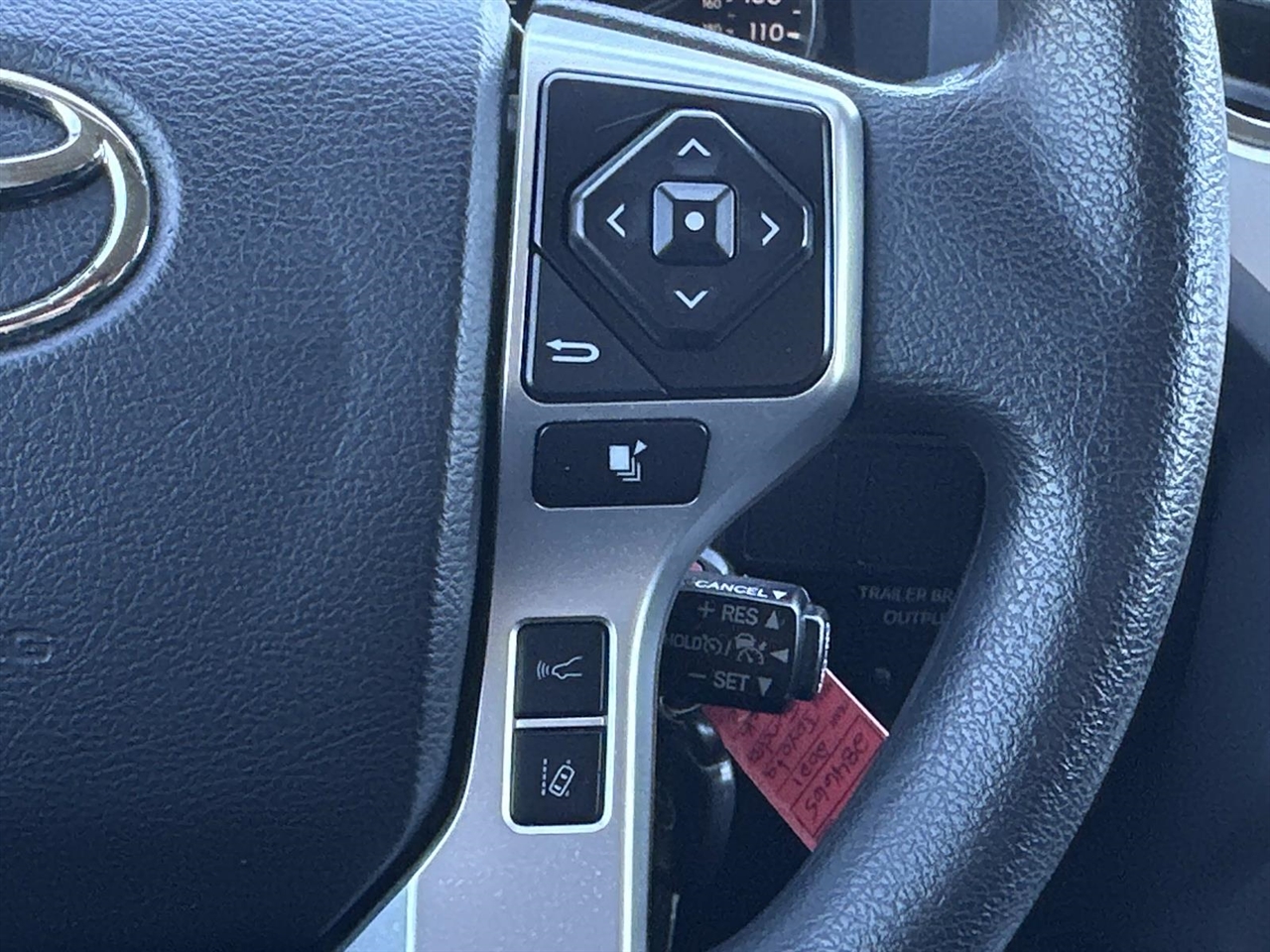 Toyota Tundra 2WD SR5 CrewMax 5.5' Bed 5.7L (Natl) 2021