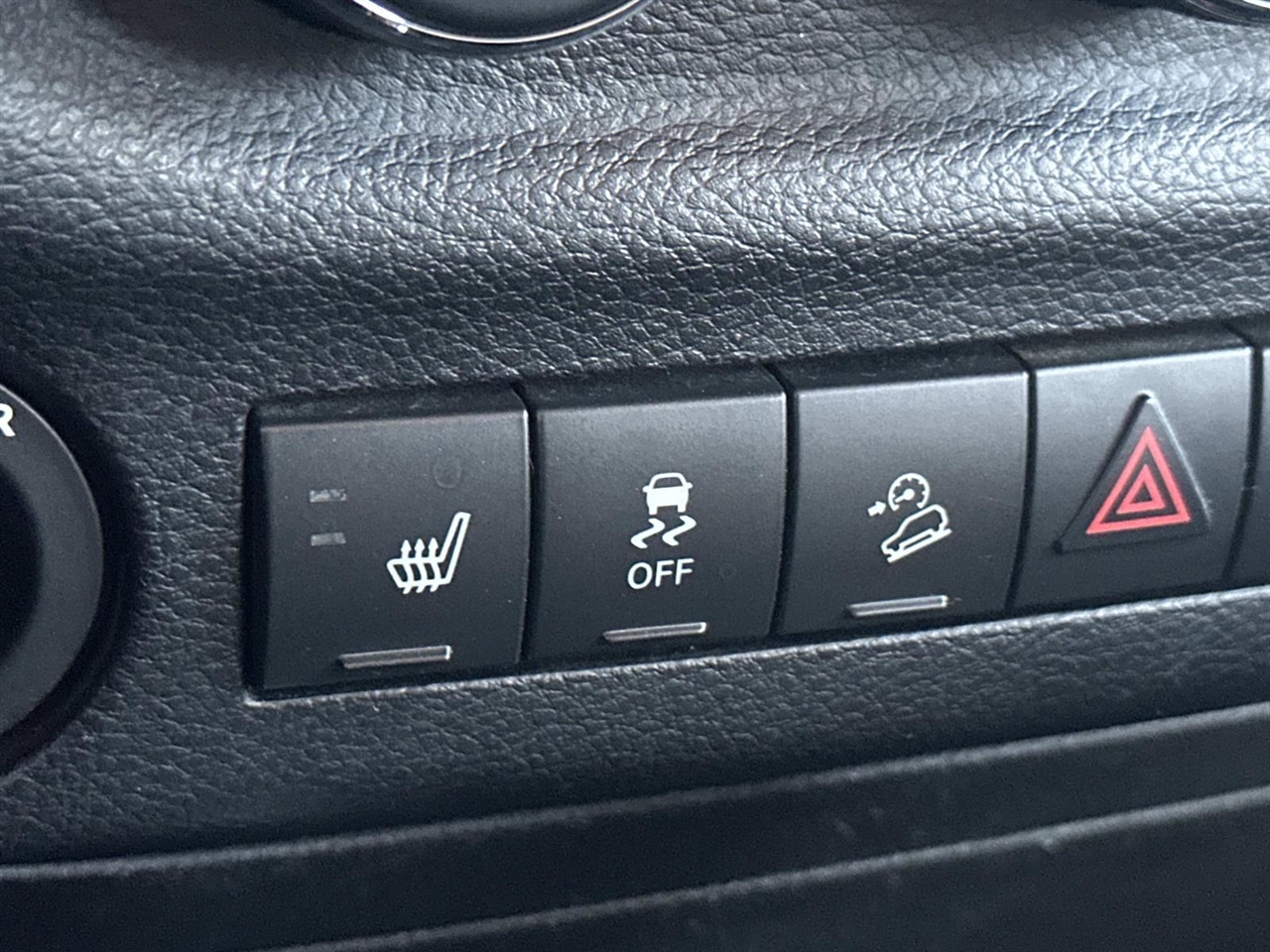 Jeep Wrangler Unlimited 4WD 4dr Sahara 2012