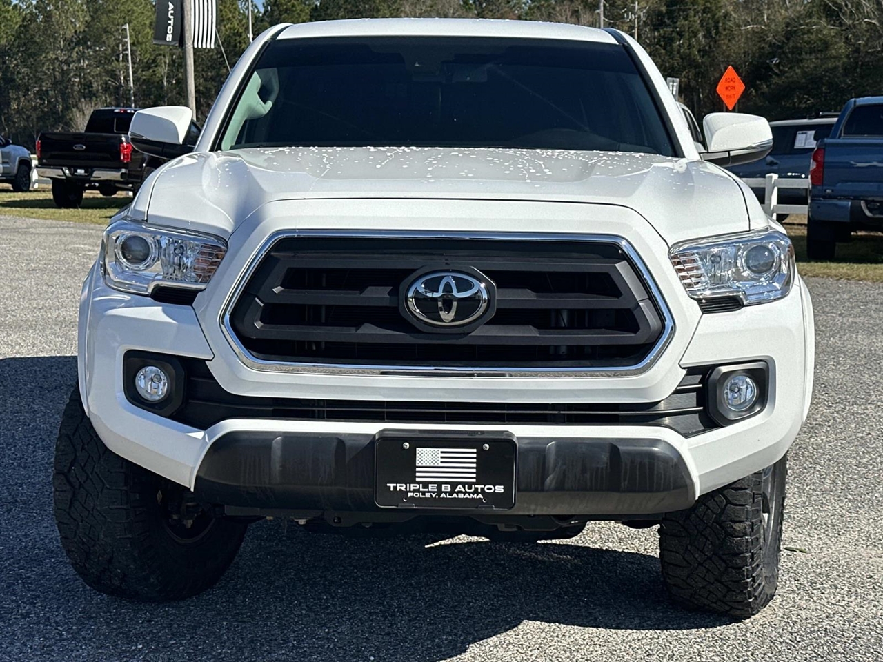 Toyota Tacoma 4WD TRD Off Road Double Cab 5' Bed V6 MT (Natl) 2023