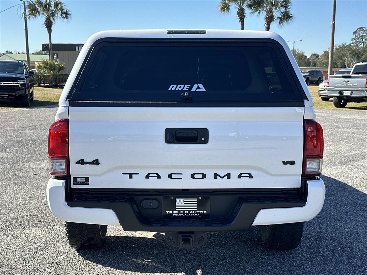 Toyota Tacoma 4WD TRD Off Road Double Cab 5' Bed V6 MT (Natl) 2023