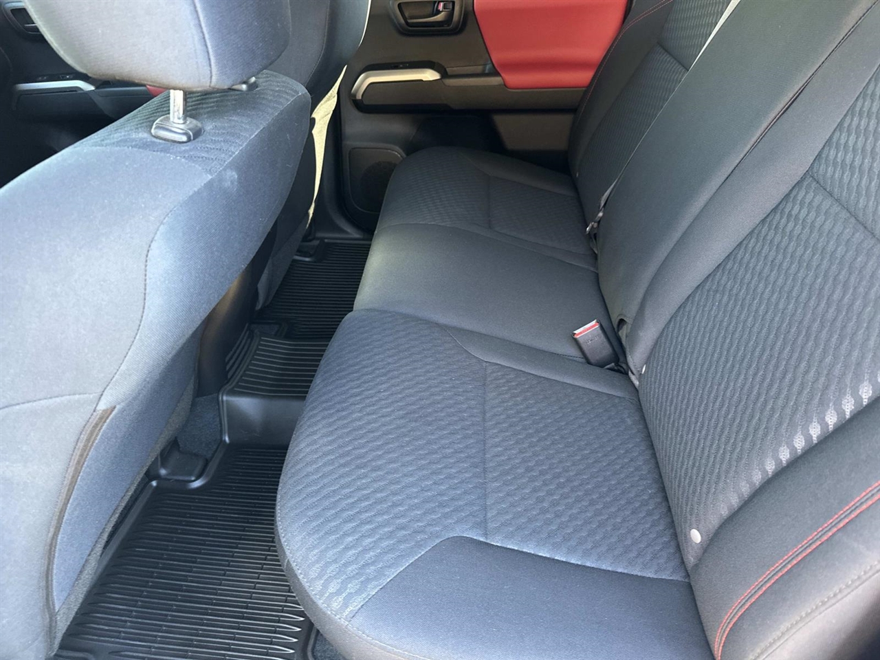 Toyota Tacoma 4WD TRD Off Road Double Cab 5' Bed V6 MT (Natl) 2023