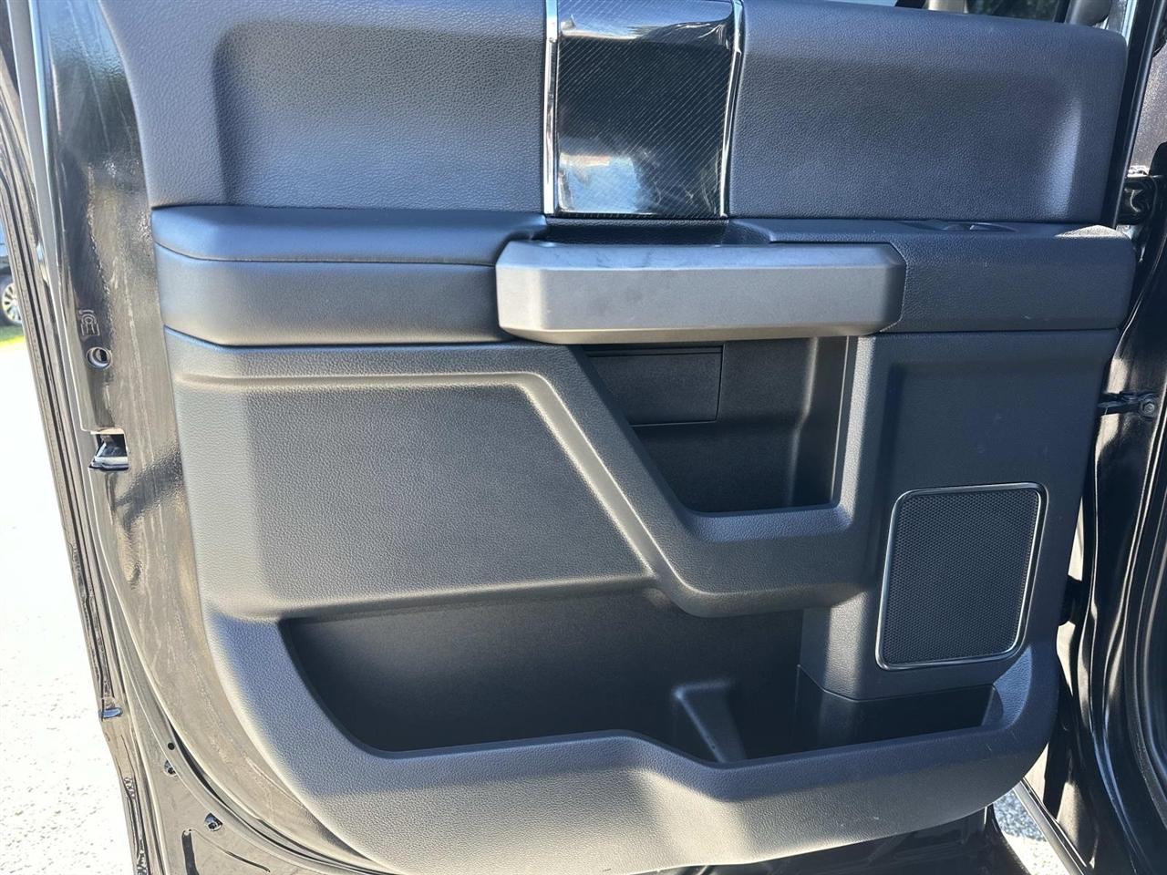 2022 Ford Super Duty F-350 SRW Platinum 4WD Crew Cab 6.75' Box