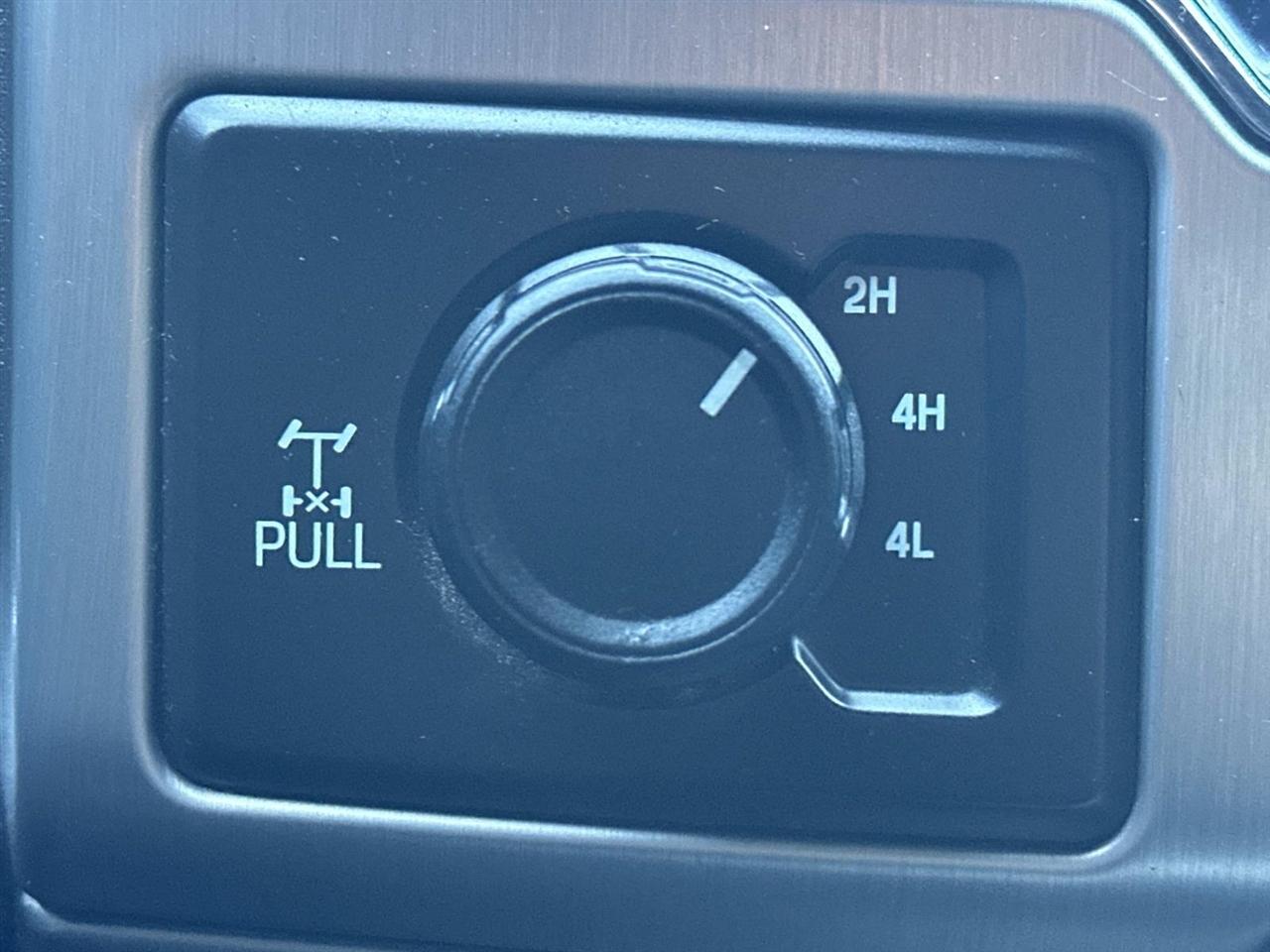 Ford Super Duty F-350 SRW Platinum 4WD Crew Cab 6.75' Box 2022