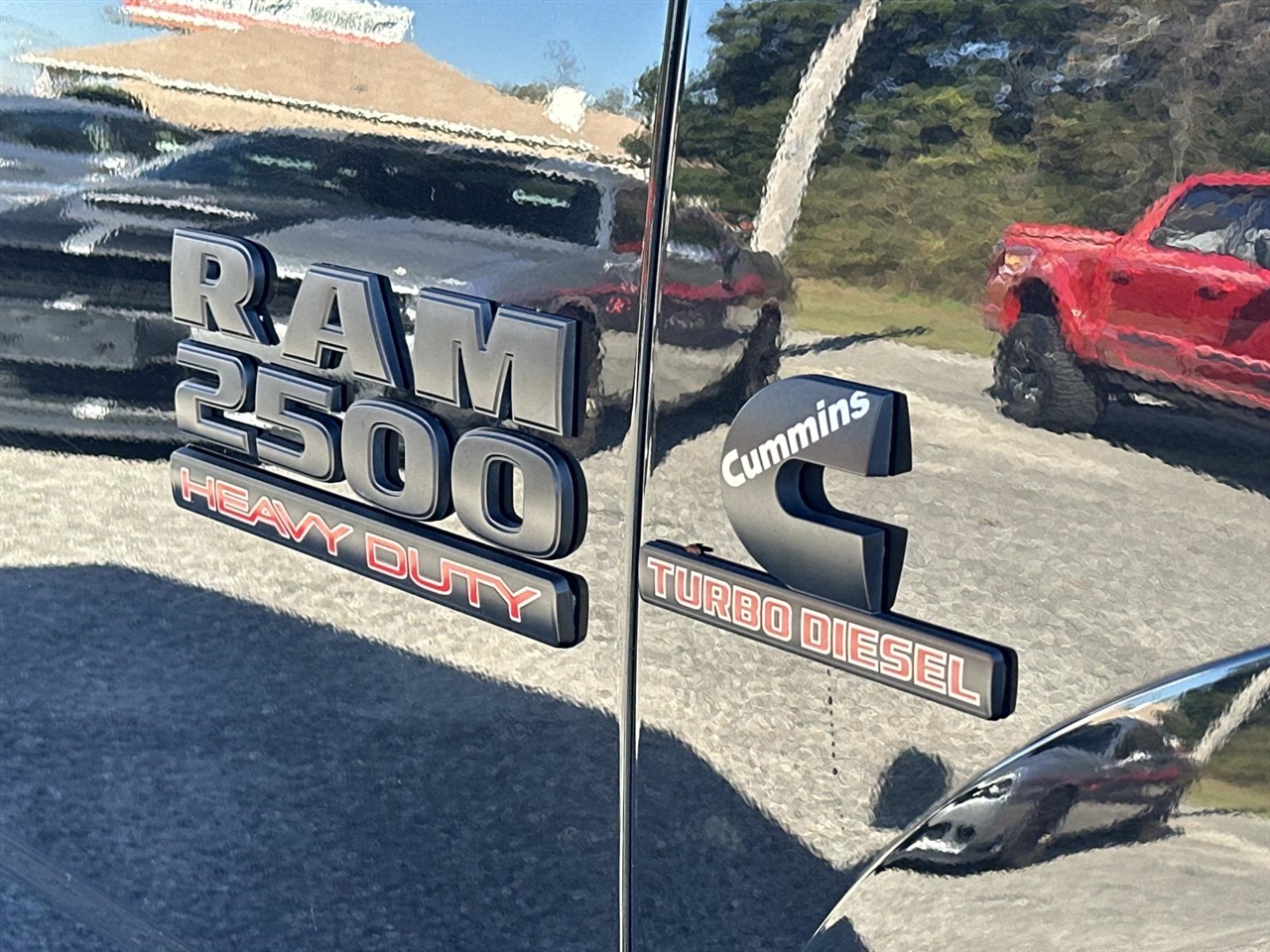 RAM 2500 Big Horn 4x4 Crew Cab 6'4" Box 2017