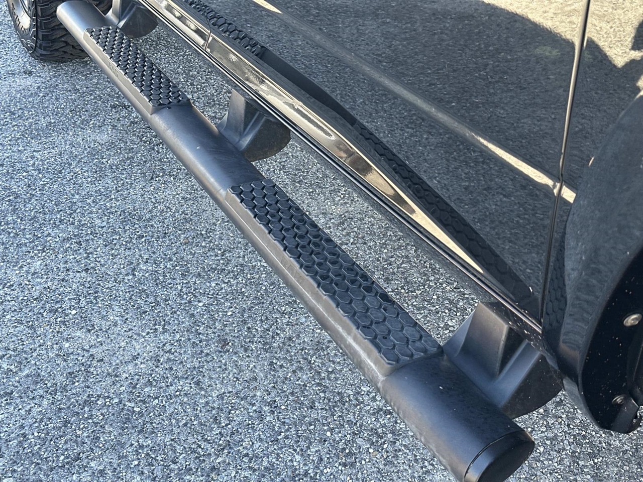 RAM 2500 Big Horn 4x4 Crew Cab 6'4" Box 2017