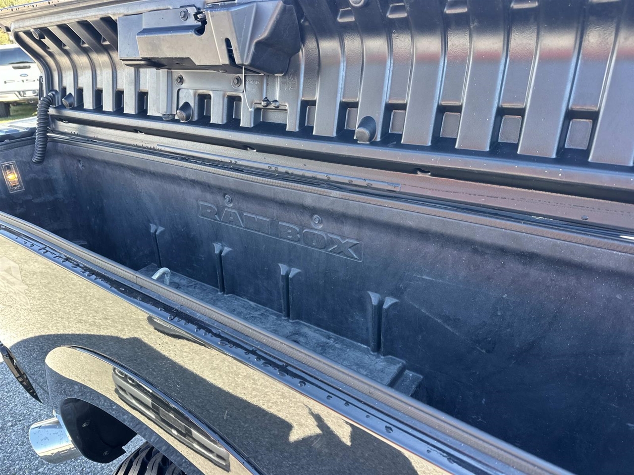 RAM 2500 Big Horn 4x4 Crew Cab 6'4" Box 2017