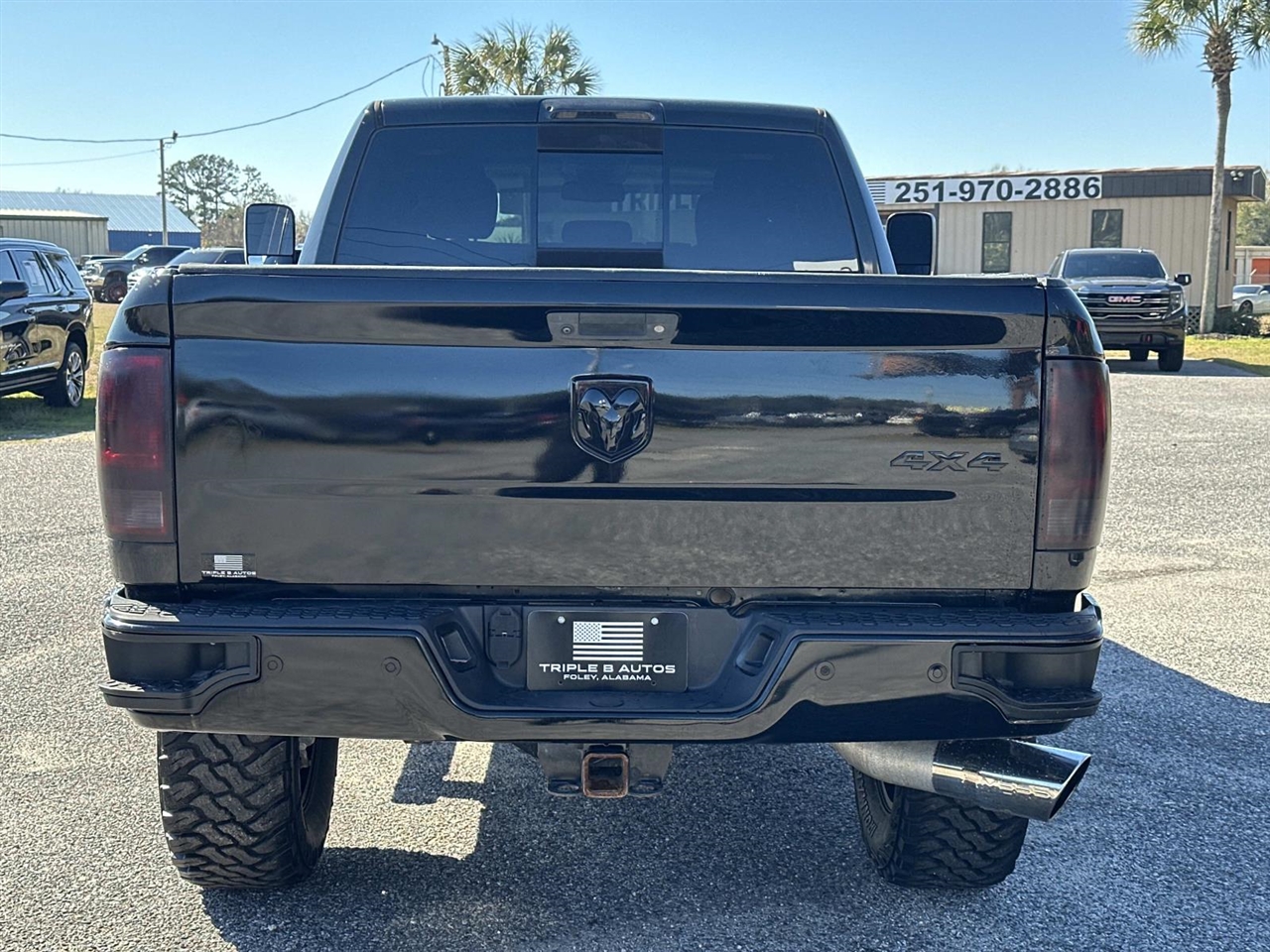 RAM 2500 Big Horn 4x4 Crew Cab 6'4" Box 2017