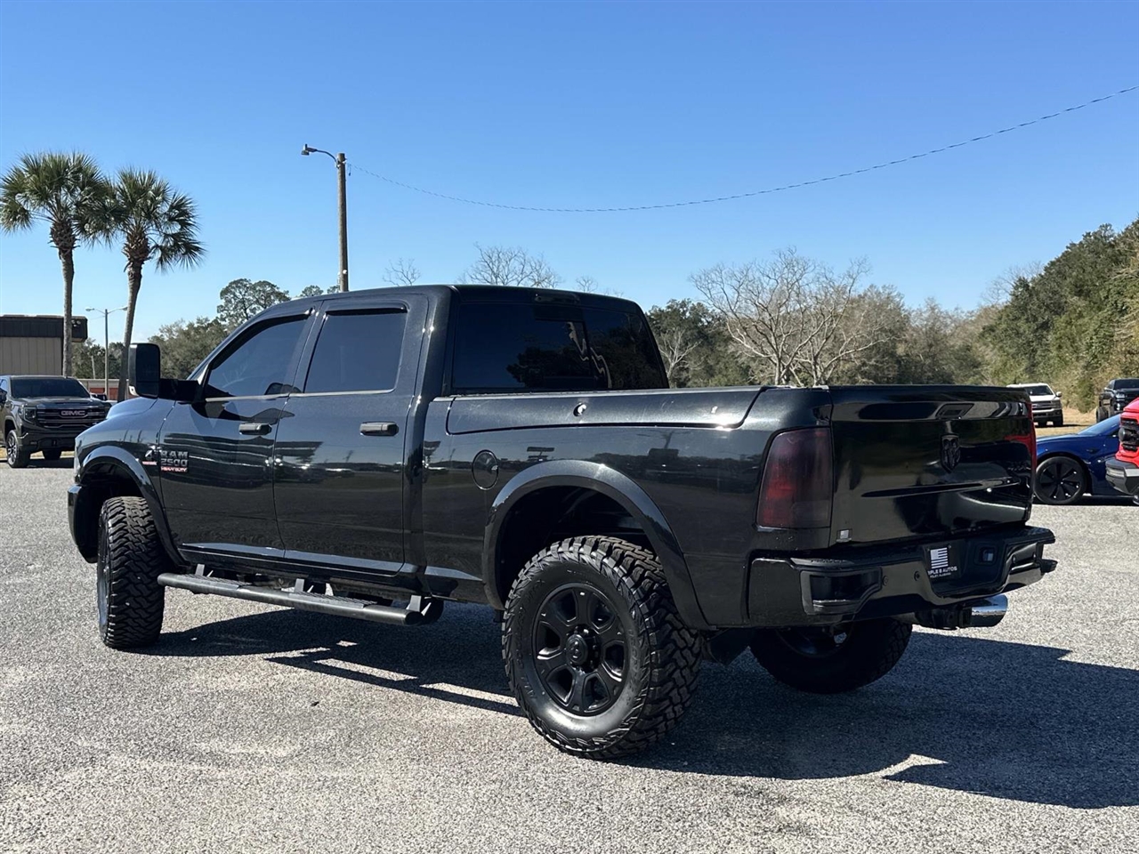 RAM 2500 Big Horn 4x4 Crew Cab 6'4" Box 2017
