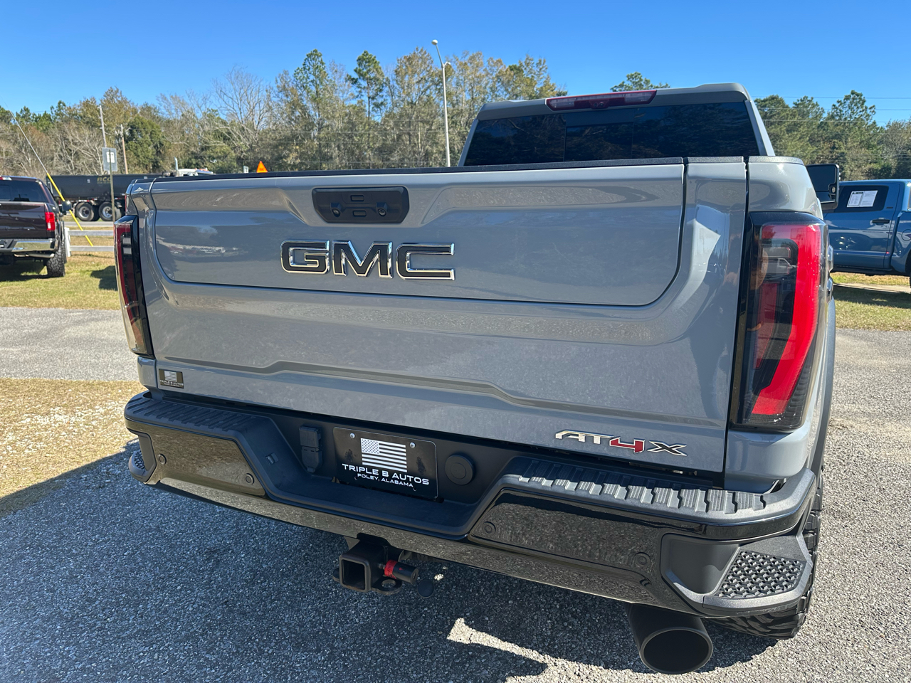 GMC Sierra 2500HD 4WD Crew Cab 159" AT4X 2024