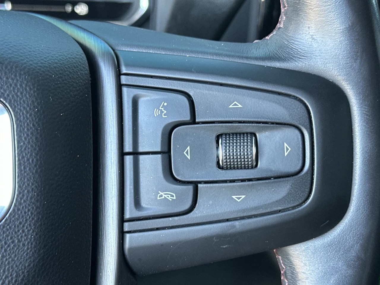 GMC Sierra 2500HD 4WD Crew Cab 159" AT4X 2024