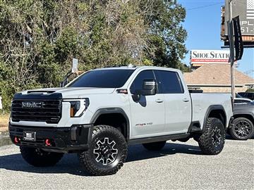 2024 GMC Sierra 2500HD 4WD Crew Cab 159" AT4X
