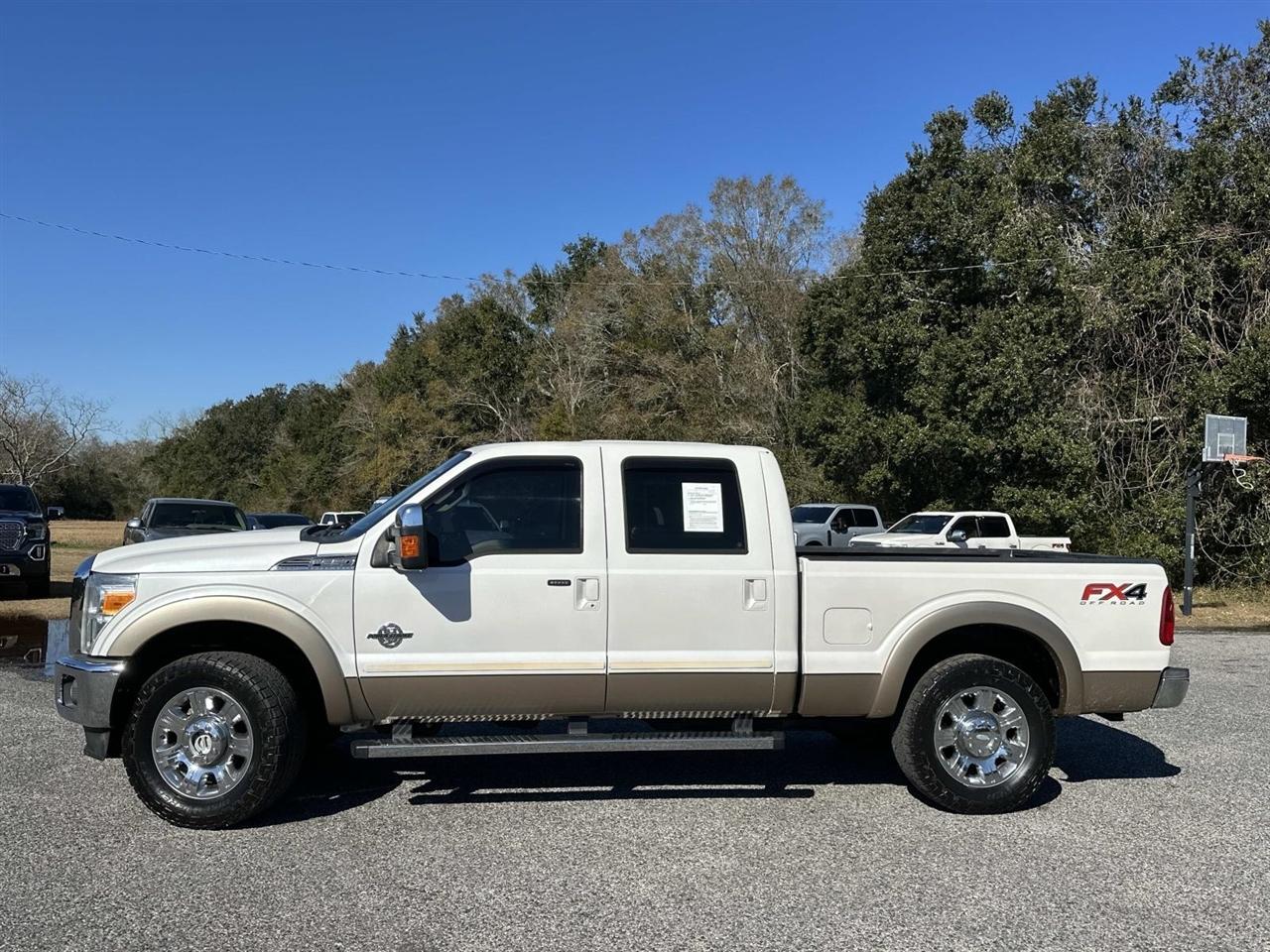 Ford Super Duty F-250 SRW 4WD Crew Cab 156" Lariat 2014