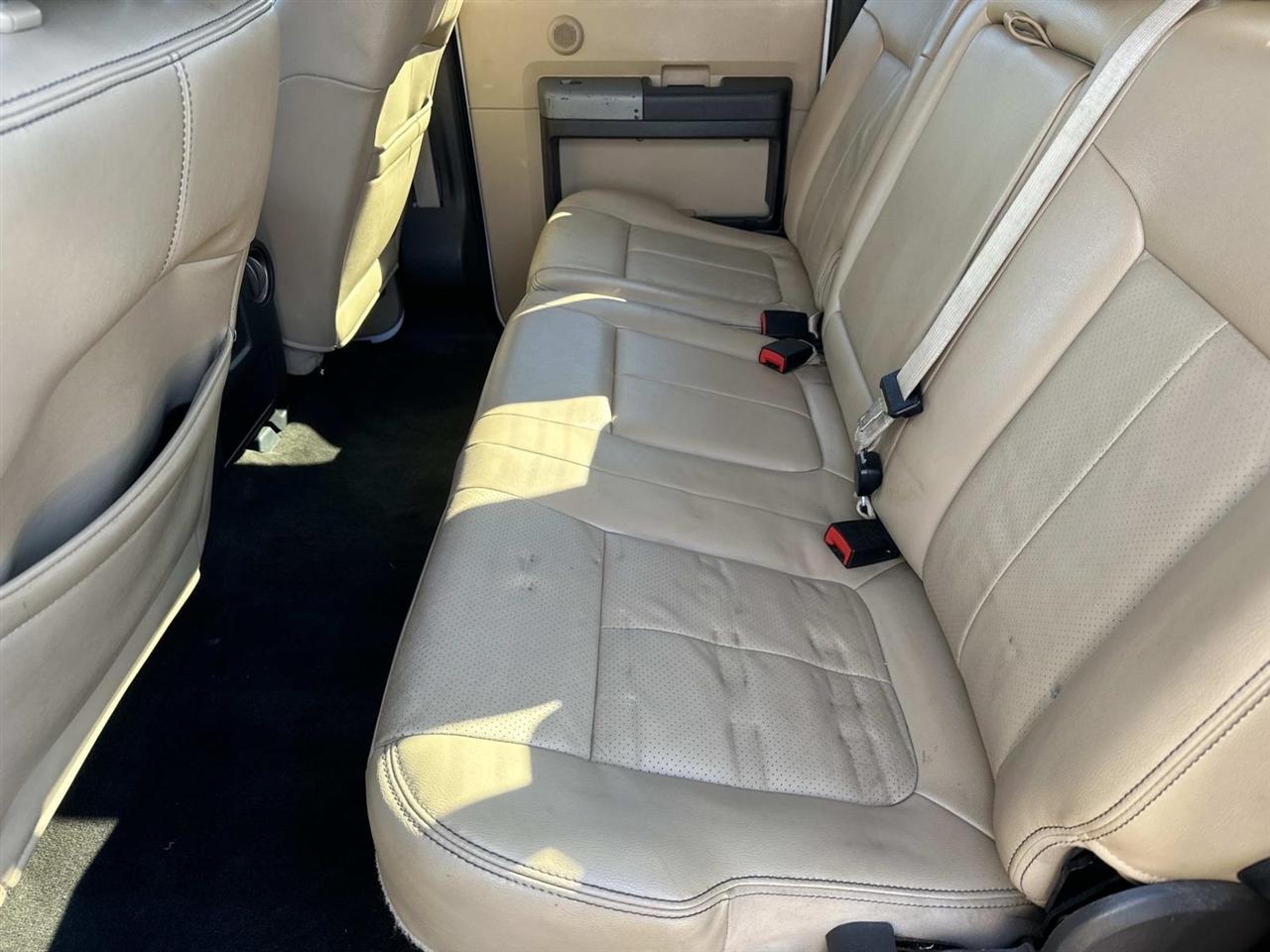 Ford Super Duty F-250 SRW 4WD Crew Cab 156" Lariat 2014