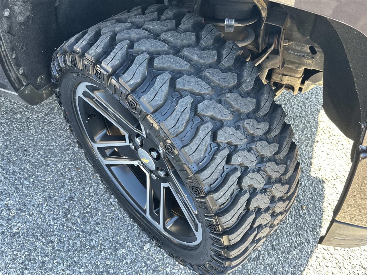 Chevrolet Silverado 1500 4WD Crew Cab 143.5" High Country 2014