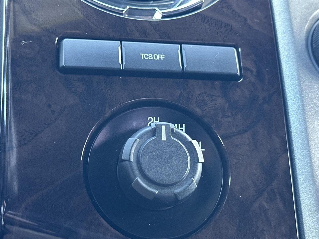 Ford Super Duty F-350 DRW 4WD Crew Cab 172" Platinum 2016