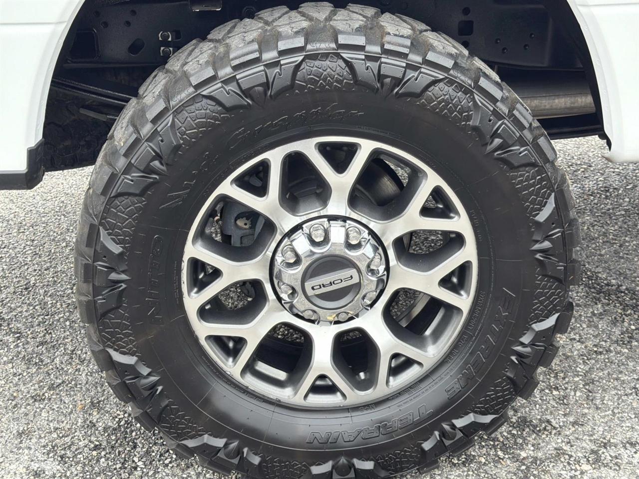 Ford Super Duty F-250 SRW Lariat 4WD Crew Cab 6.75' Box 2021