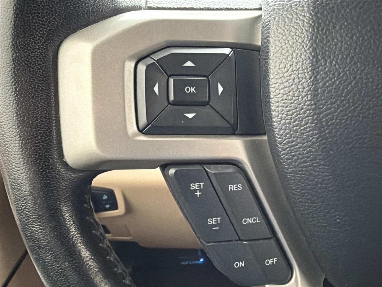 Ford Super Duty F-250 SRW Lariat 4WD Crew Cab 6.75' Box 2021