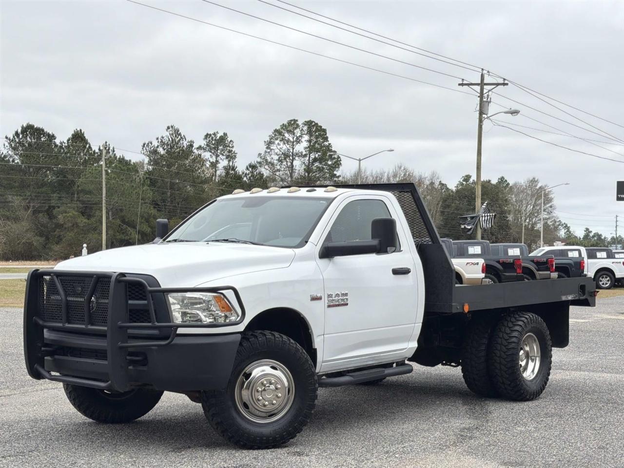 2015 RAM 3500 Chassis Tradesman 4WD