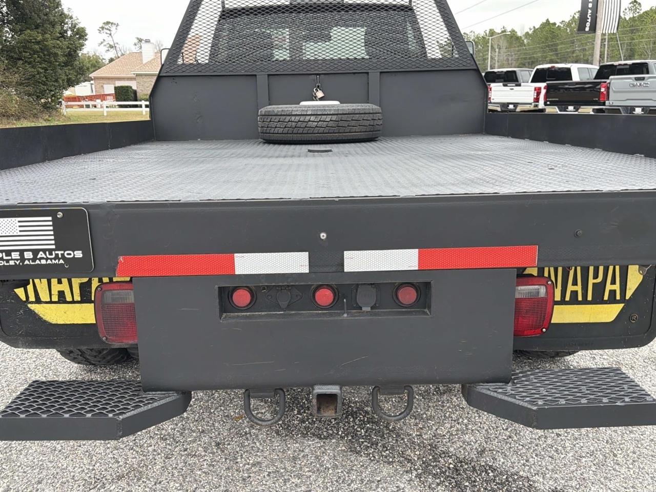 RAM 3500 4WD Reg Cab 143" WB 60" CA Tradesman 2015