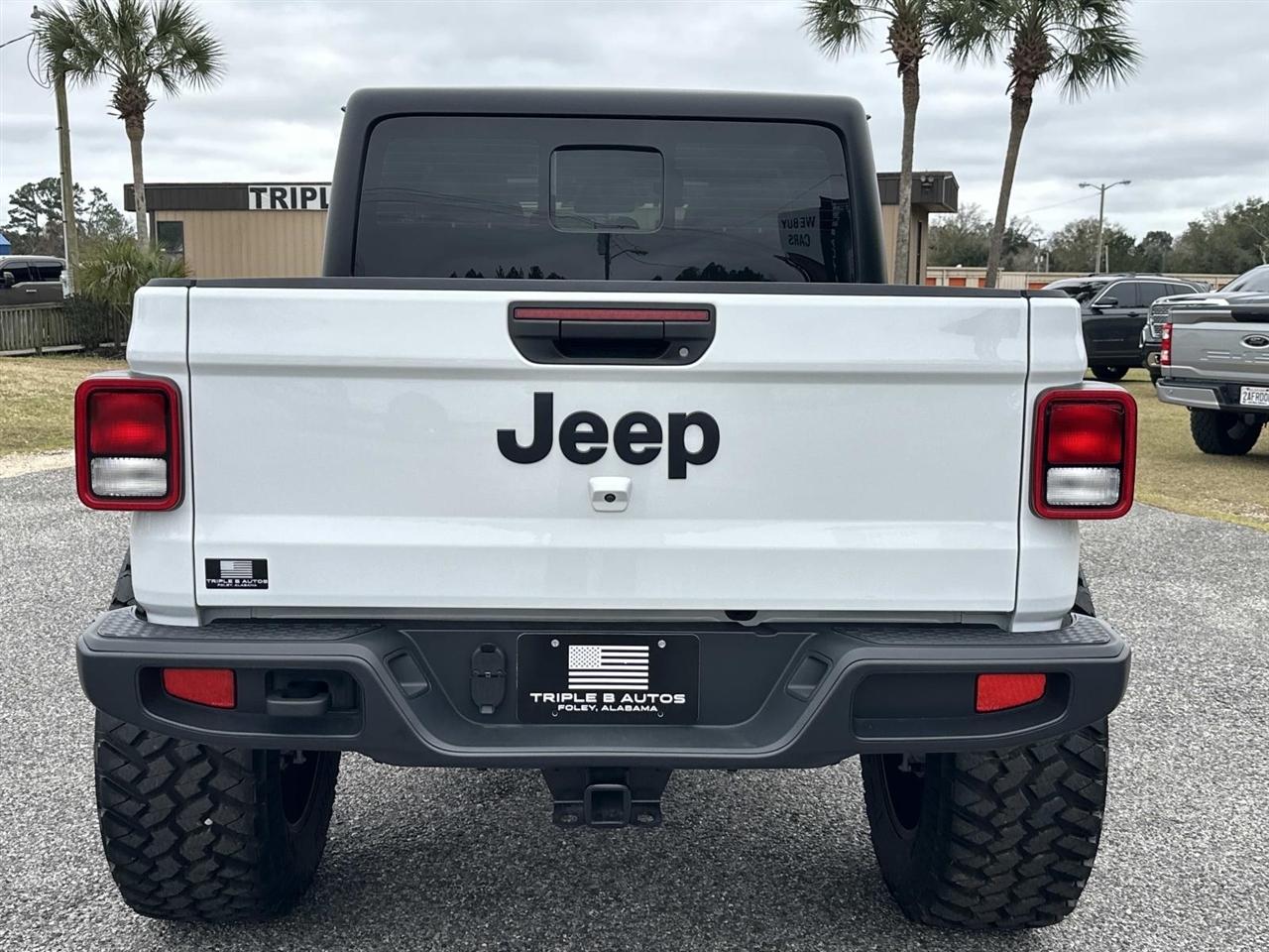 Jeep Gladiator Sport 4x4 2025