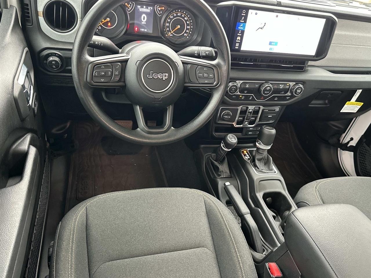 Jeep Gladiator Sport 4x4 2025