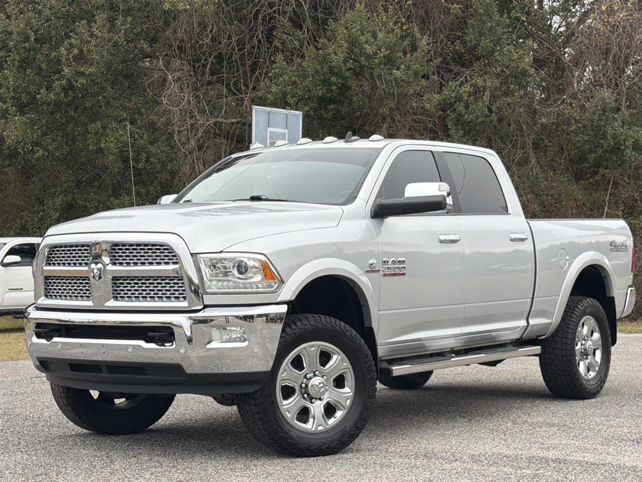 2018 RAM 2500 Laramie 4x4 Crew Cab 6'4" Box