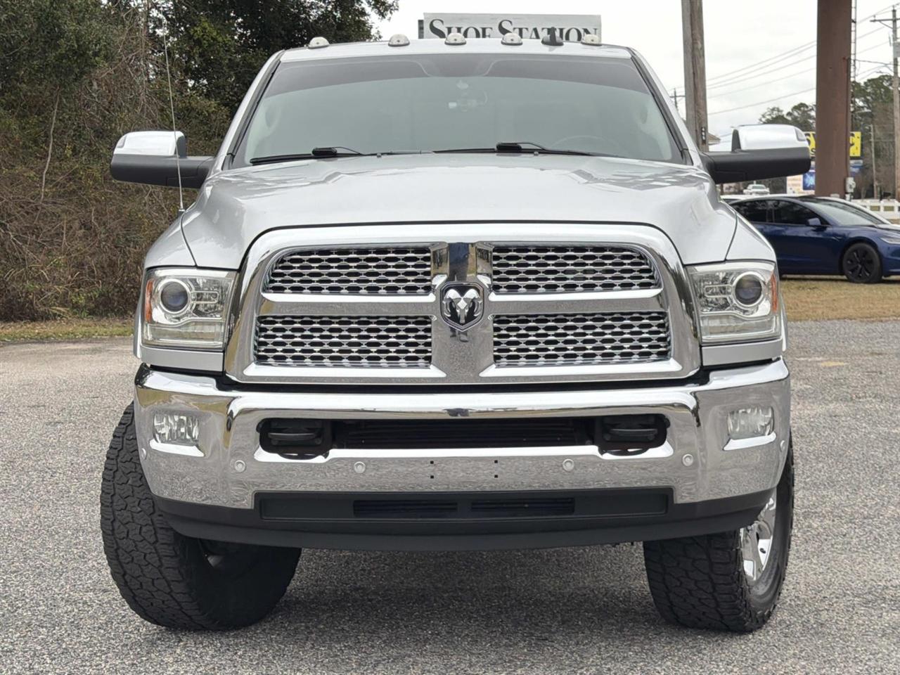 RAM 2500 Laramie 4x4 Crew Cab 6'4" Box 2018
