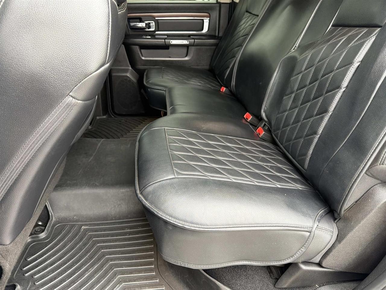 RAM 2500 Laramie 4x4 Crew Cab 6'4" Box 2018