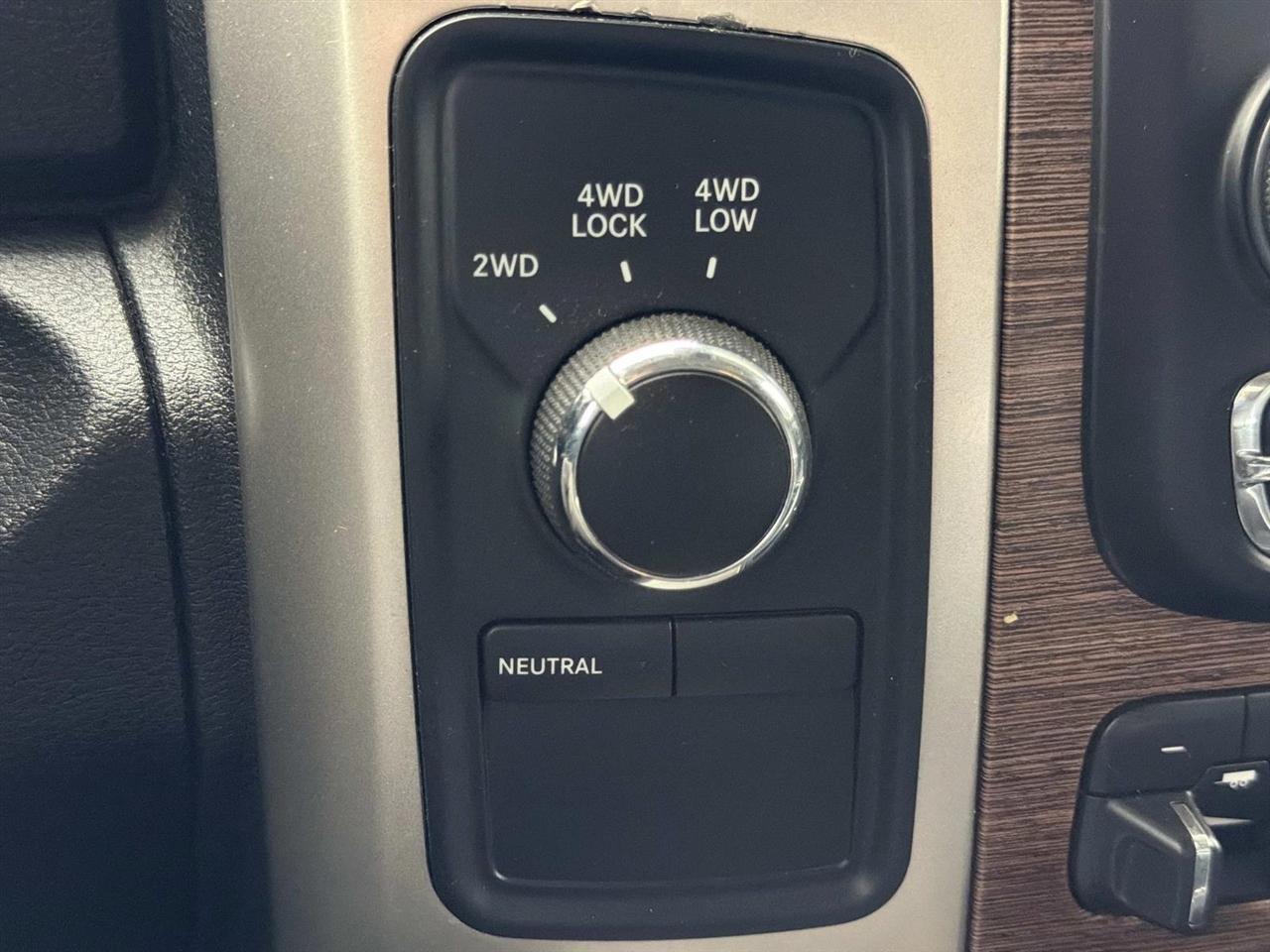 RAM 2500 Laramie 4x4 Crew Cab 6'4" Box 2018