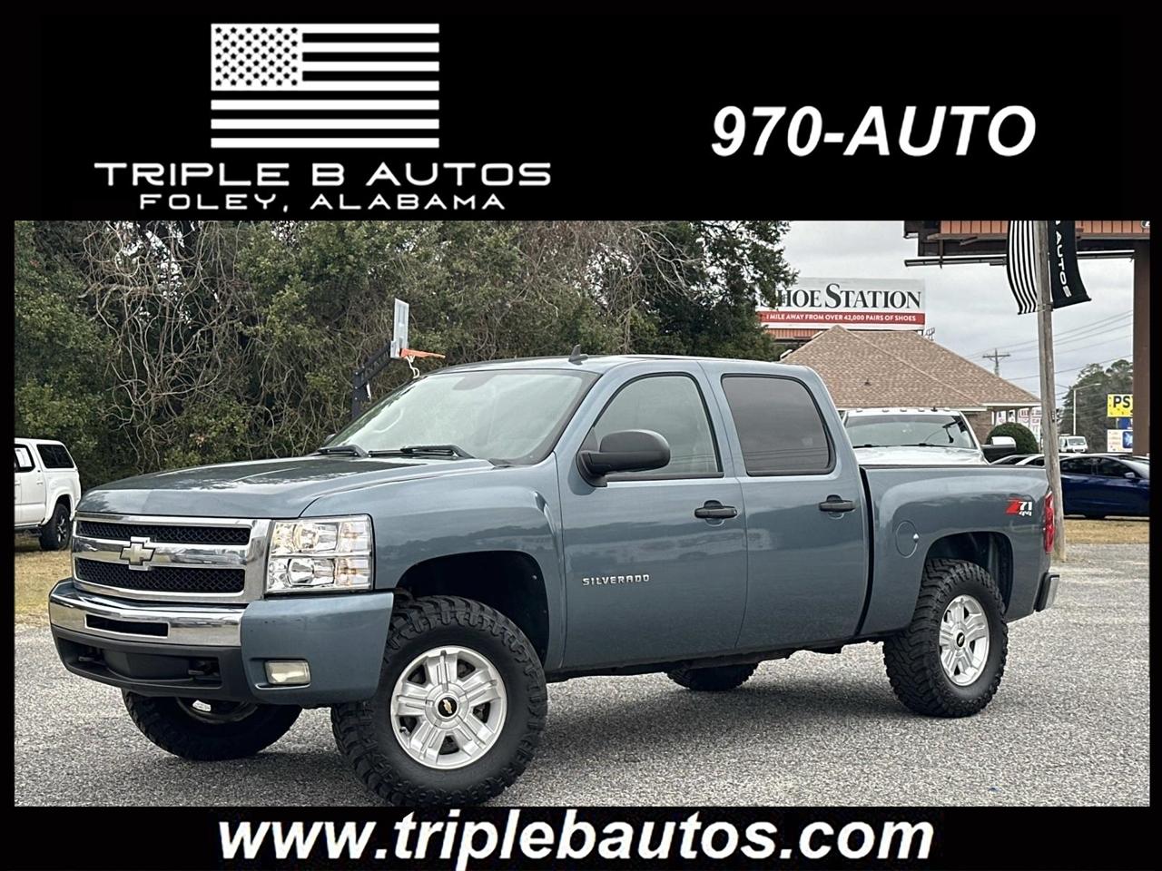 2011 Chevrolet Silverado 1500 4WD Crew Cab 143.5" LT