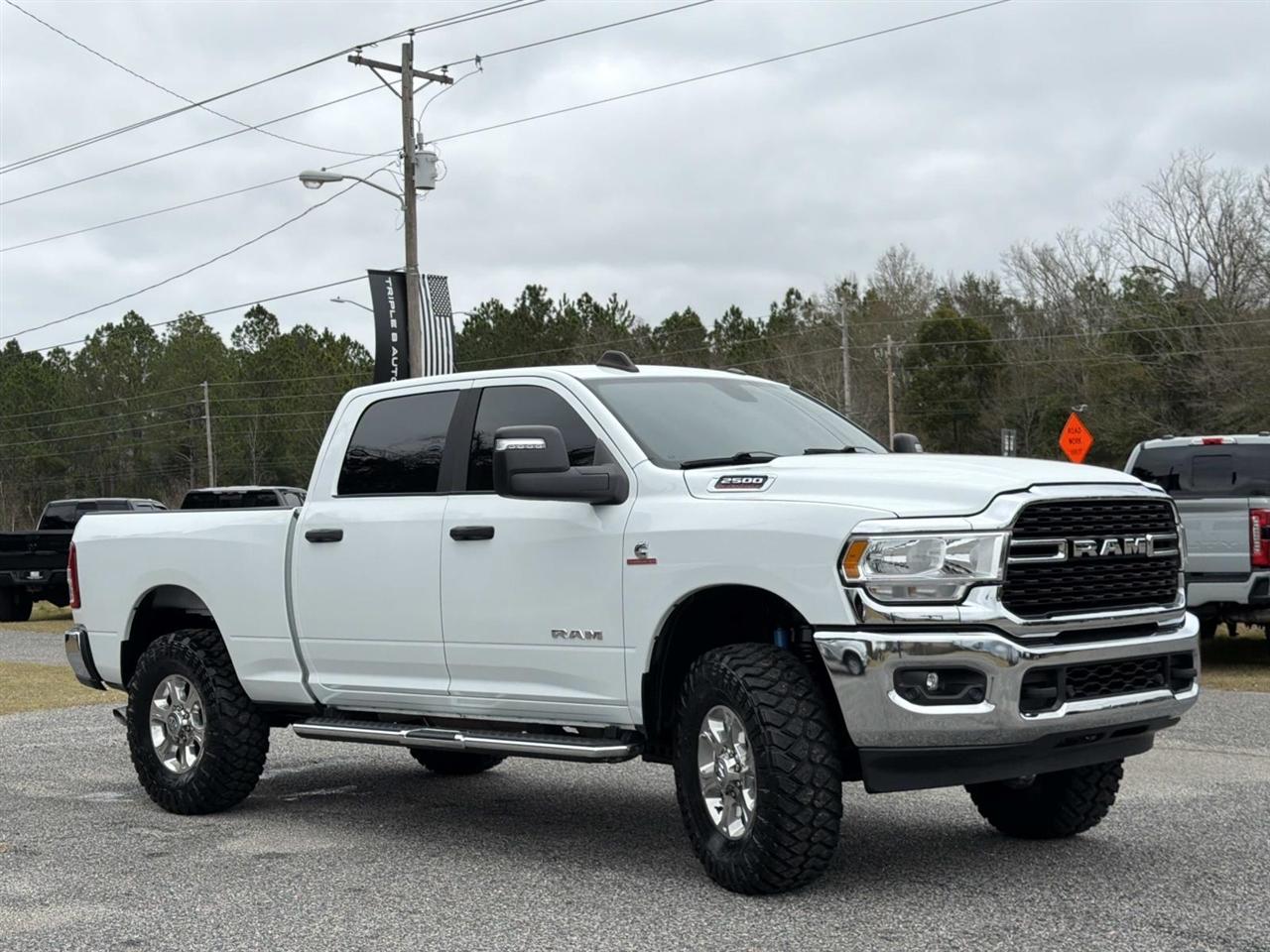 RAM 2500 Big Horn 4x4 Crew Cab 6'4" Box 2024