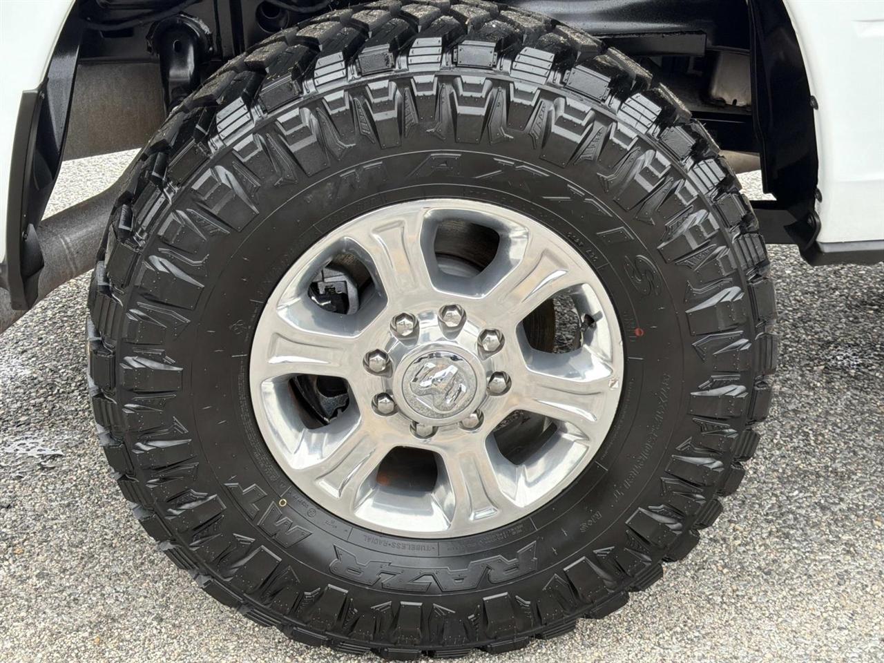 RAM 2500 Big Horn 4x4 Crew Cab 6'4" Box 2024