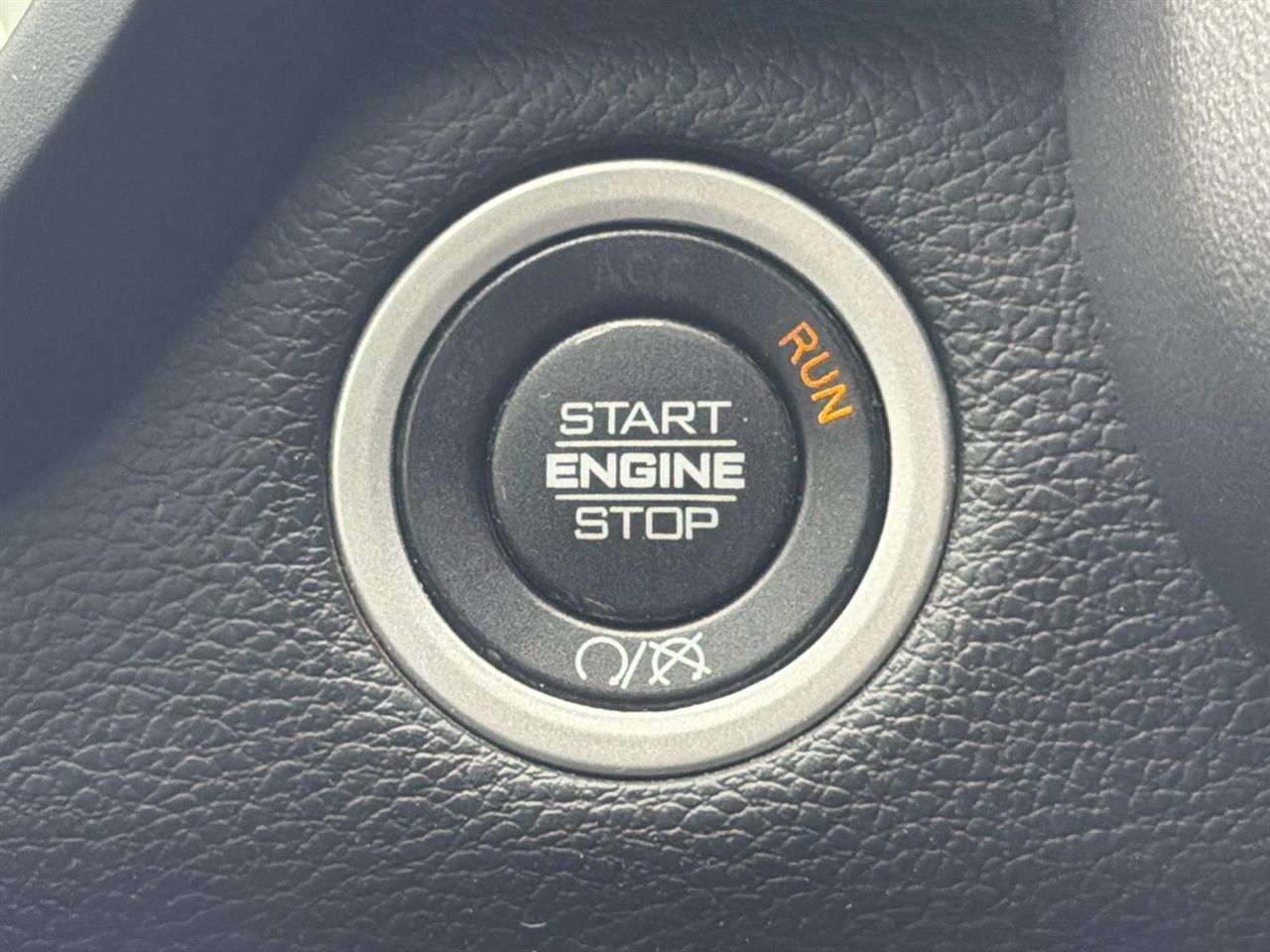 RAM 2500 Big Horn 4x4 Crew Cab 6'4" Box 2024