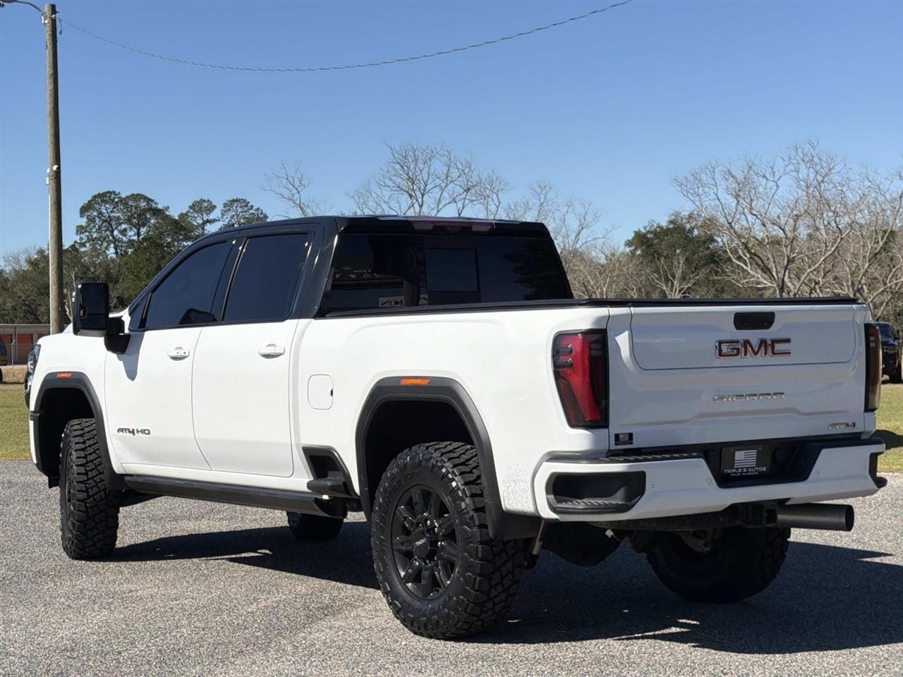 GMC Sierra 2500HD 4WD Crew Cab 159" AT4 2024