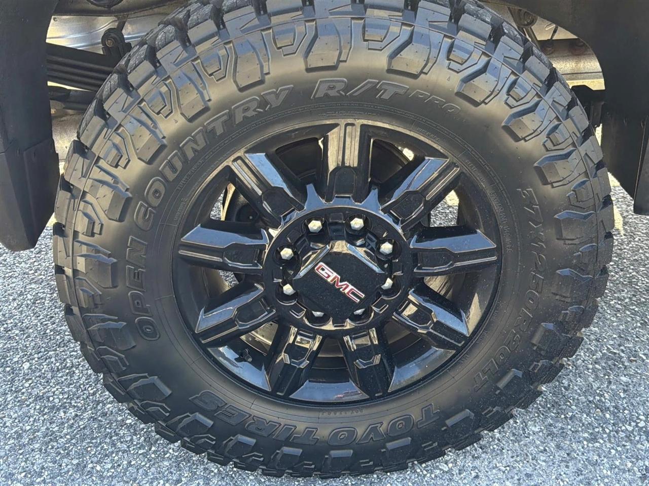 GMC Sierra 2500HD 4WD Crew Cab 159" AT4 2024